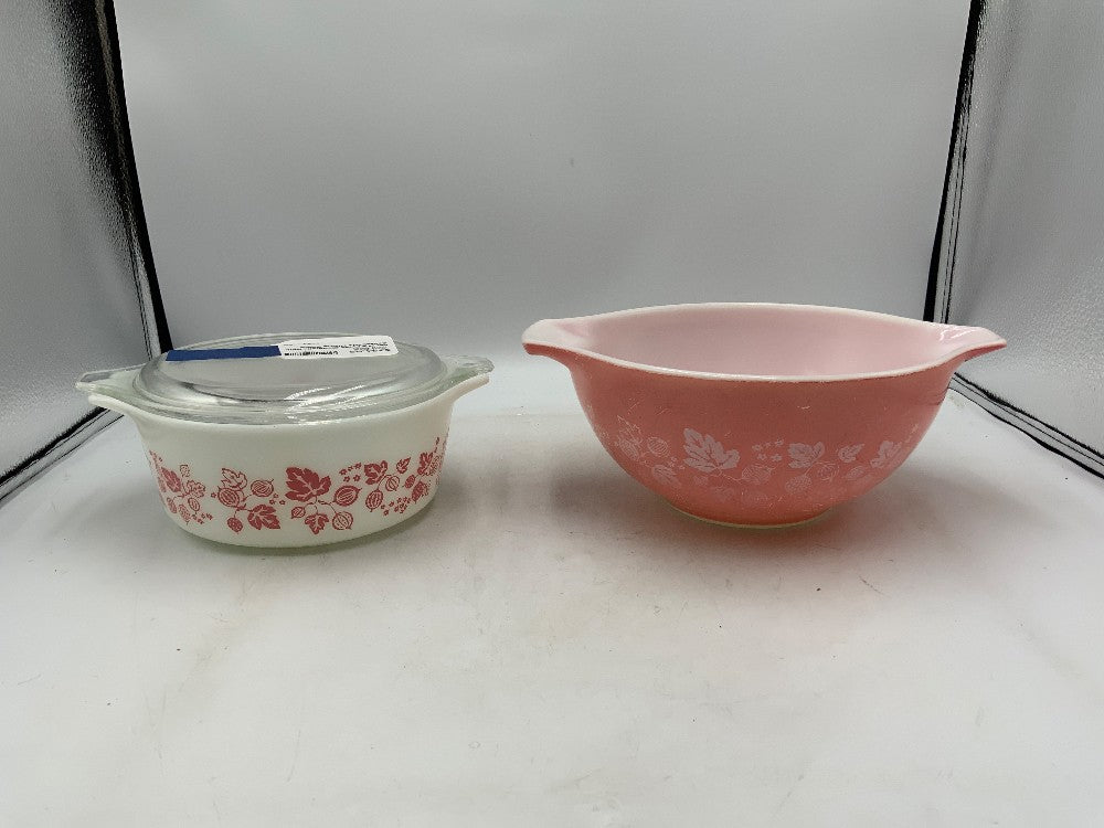 Set of 3 Pyrex Cinderella Pink Gooseberry Mixing Bowls|282269