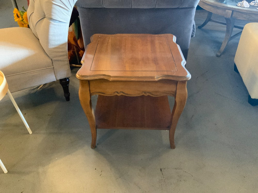 Wood French Provincial End Table|285231