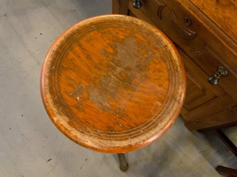 Wood/Wrought Iron Barstool|287954