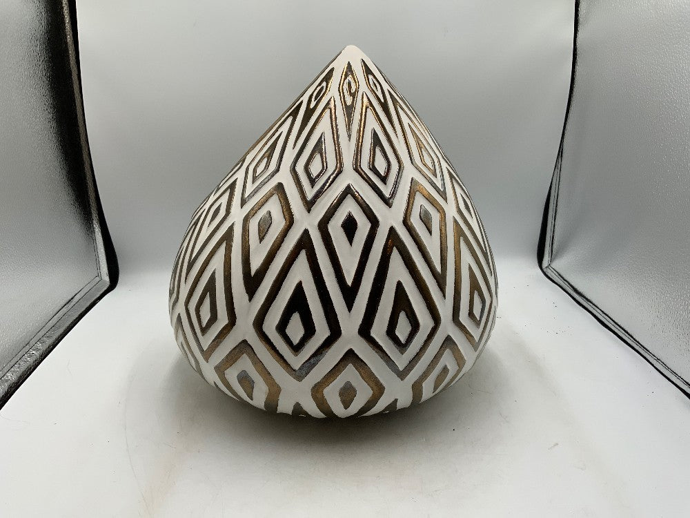 Large Gold/ White Vase|287973