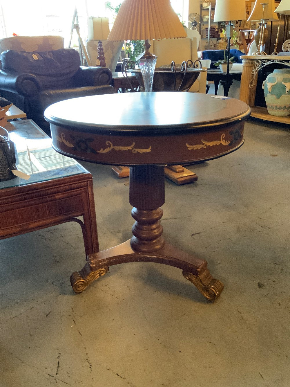 Painted Round Accent Table|288574