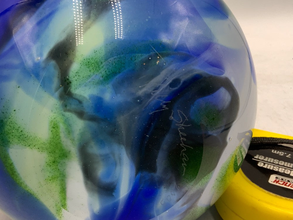 Kelly Sheehan Signed Glass Art Vase|288736
