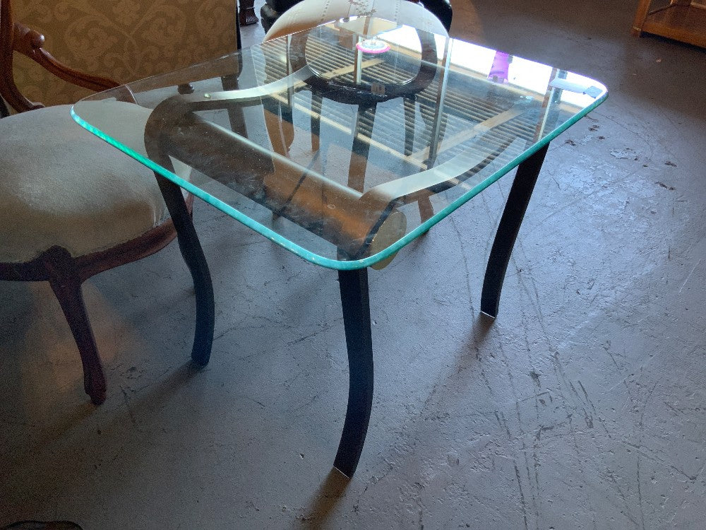 Square Glass Top Table End Table W/Gold and Black Base|289125