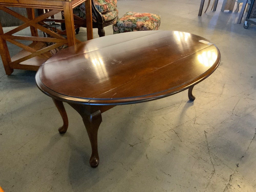 Dark Oval Coffee Table|289131