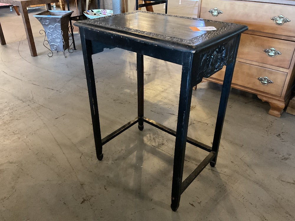 Dark Wood Carved Accent Table|289170