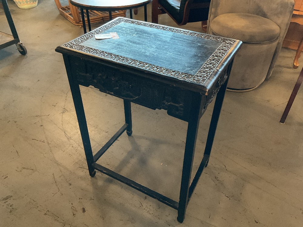 Dark Wood Carved Accent Table|289172