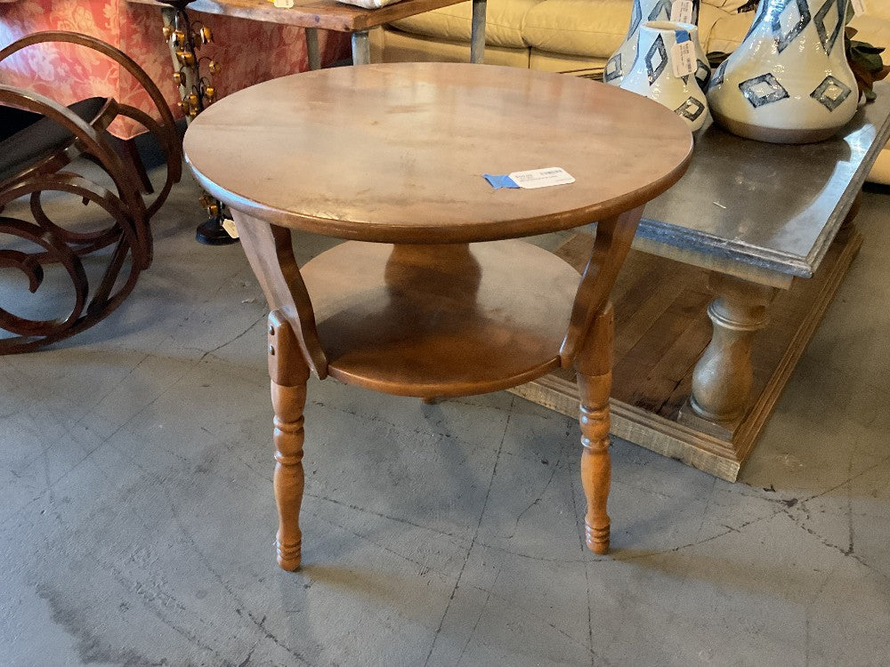 Wood Round End Table|289245