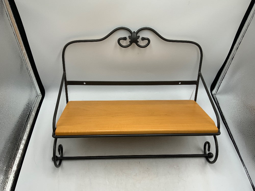 Longaberger Shelf with Towel Holder|289652