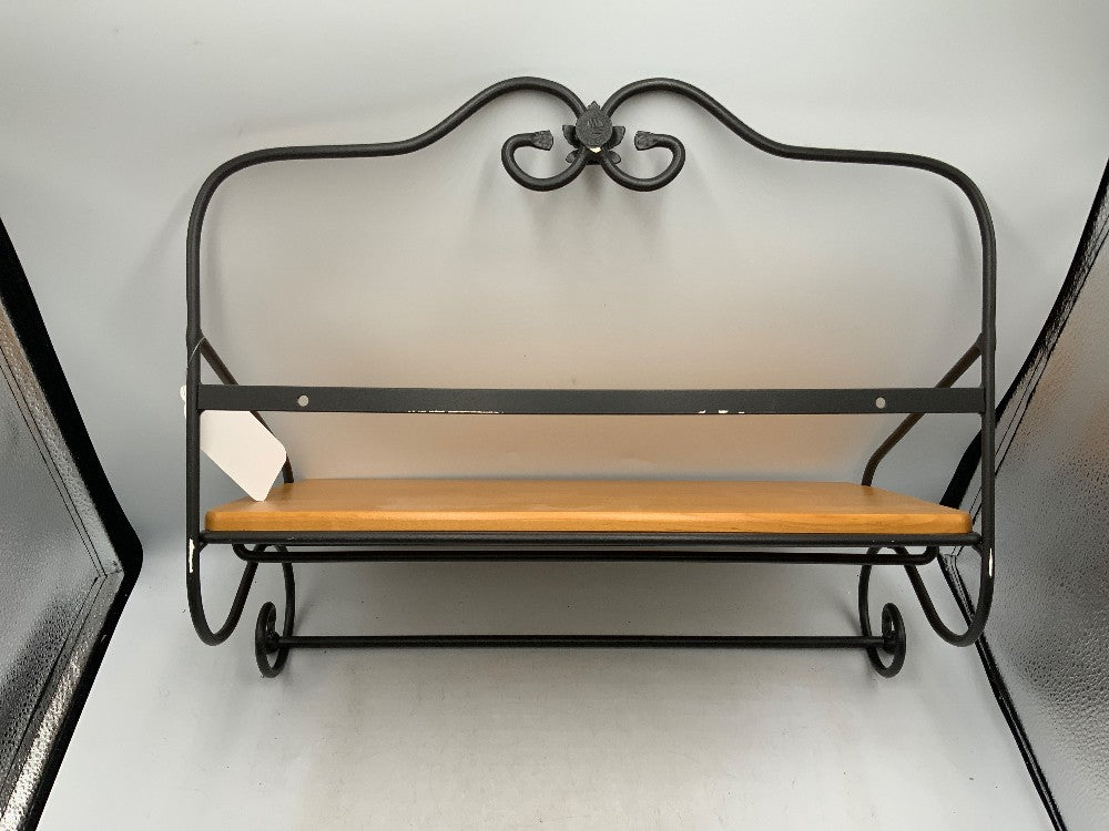 Longaberger Shelf with Towel Holder|289653