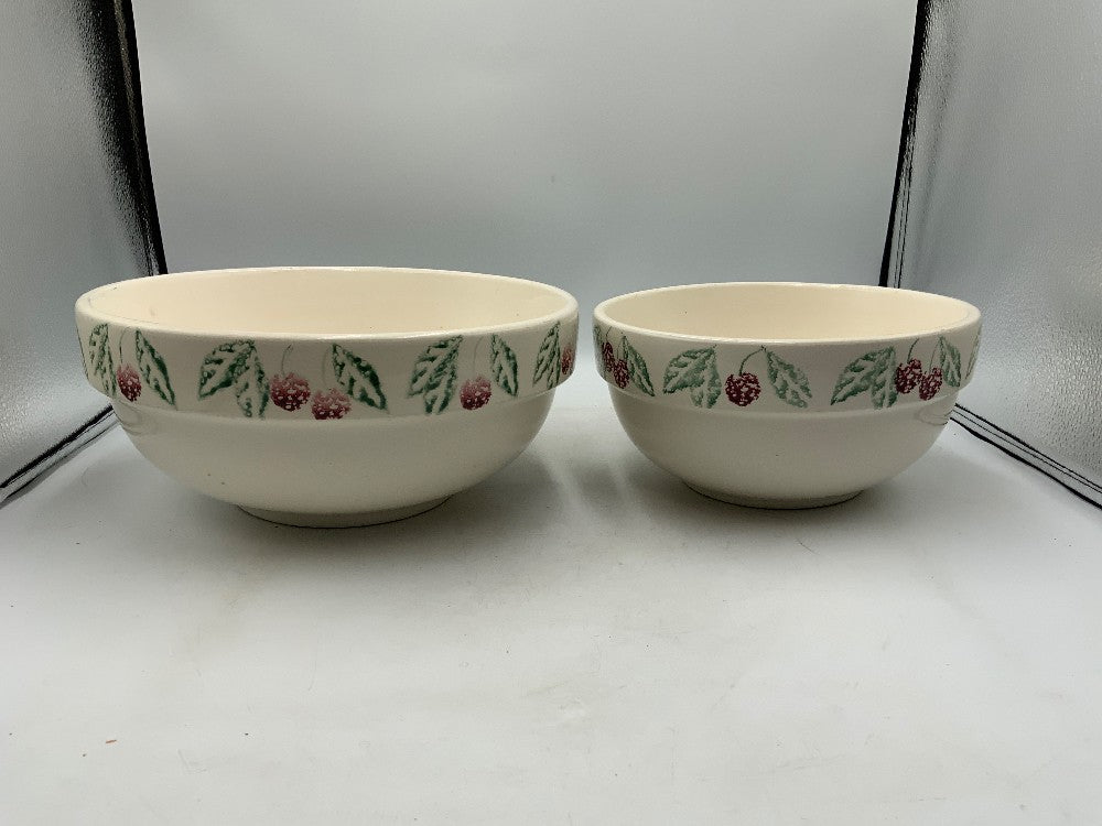 Set of 2 Vtg Crock Shop Apple & Ivy Bowls|282059