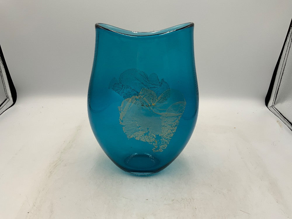 Blue w/ Gold Vase|282106