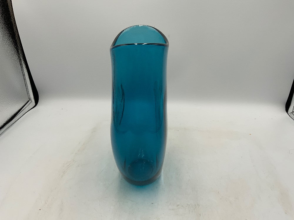 Blue w/ Gold Vase|282107