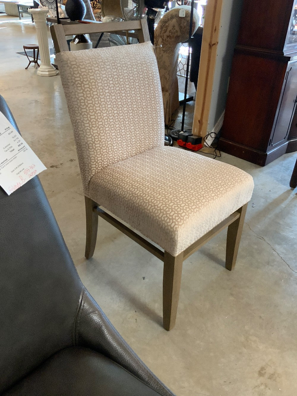 New Cream/Wood Dining Chair|282438