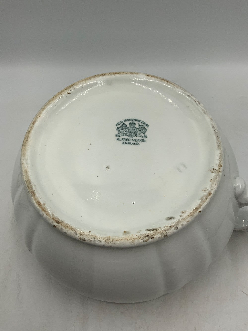 Royal Ironstone Chamber Pot|282772