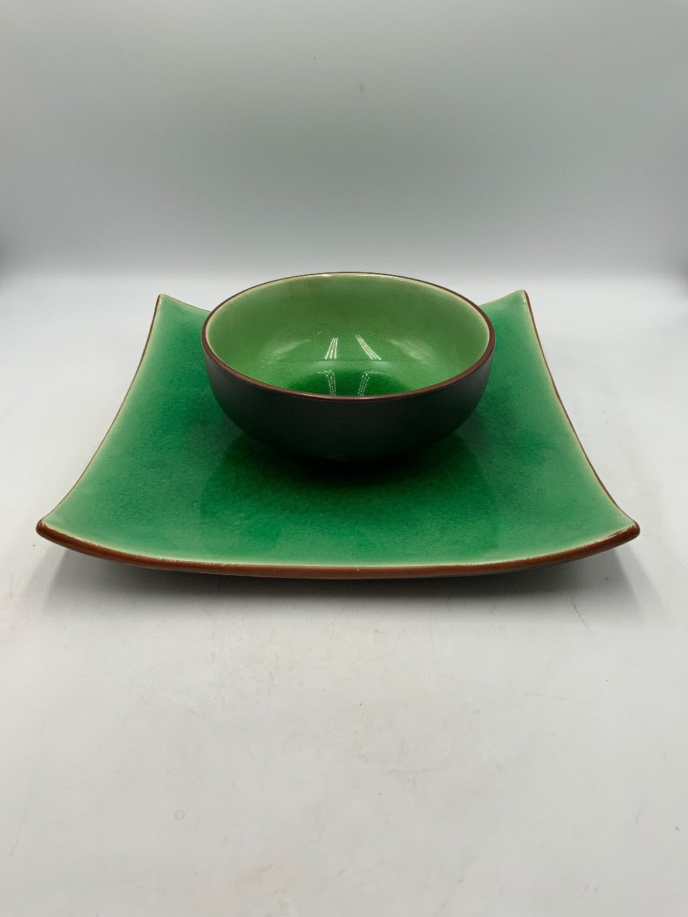 Stoneware Green Bowl / Plate|282773