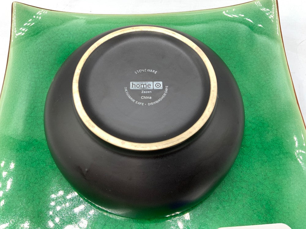 Stoneware Green Bowl / Plate|282775