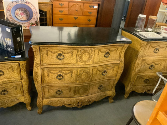 Large Marble Top Dressesr|284699