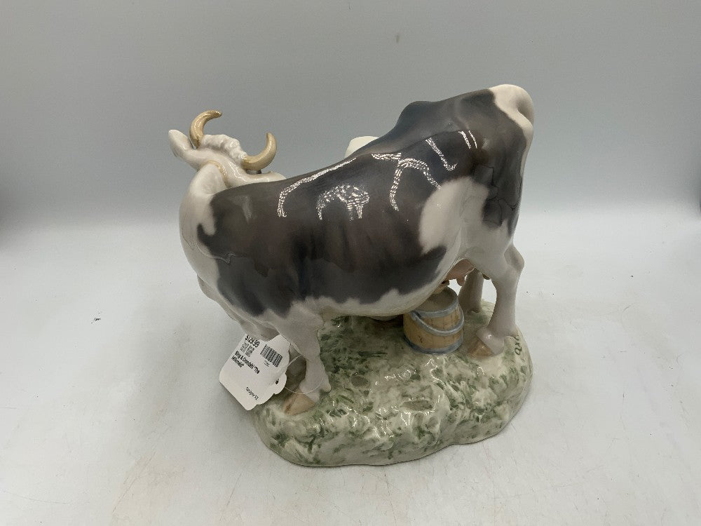 Bing & Grondahl "The Milkmaid"|285171