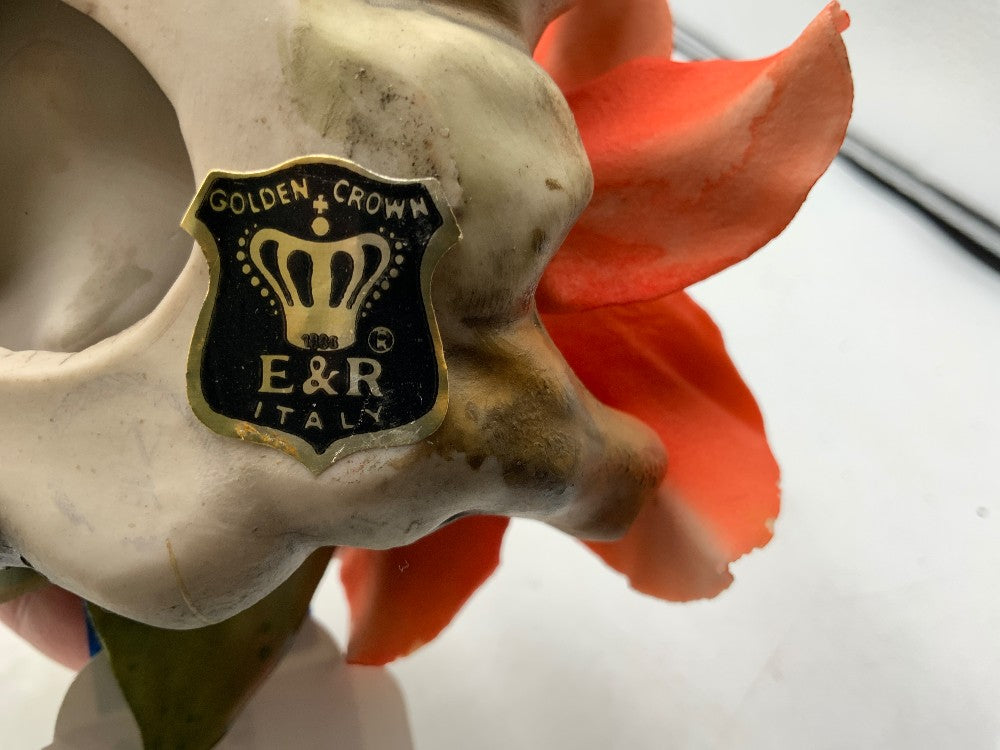 E&R Porcelain Flower|285375