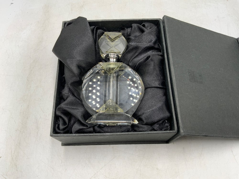 Perfume Bottle In Box|285619