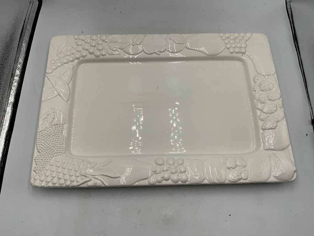 Gibson White Serving Plate|286096