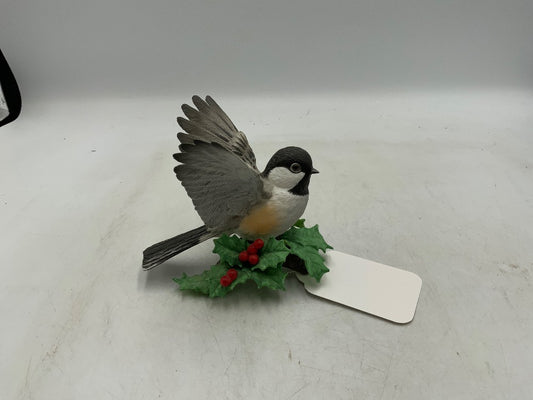 Lenox Chickadee|286322