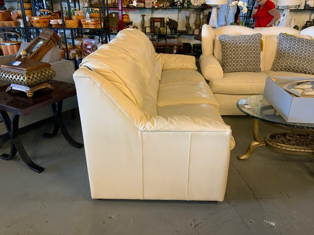 Hancock & Moore Leather Sofa|286650