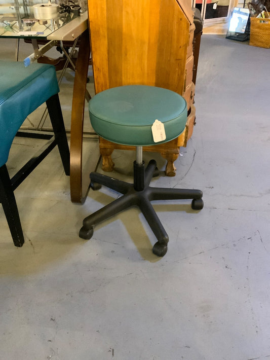 Blue Stool|286921