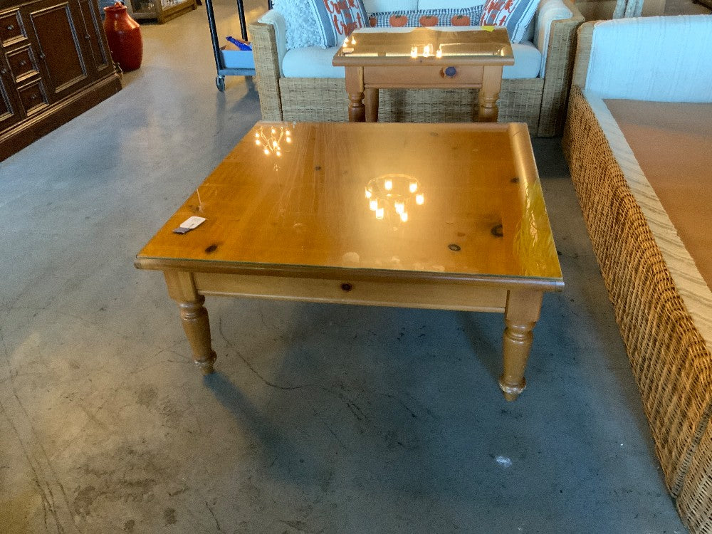 Bassett Coffee Table with Glass Top|286971