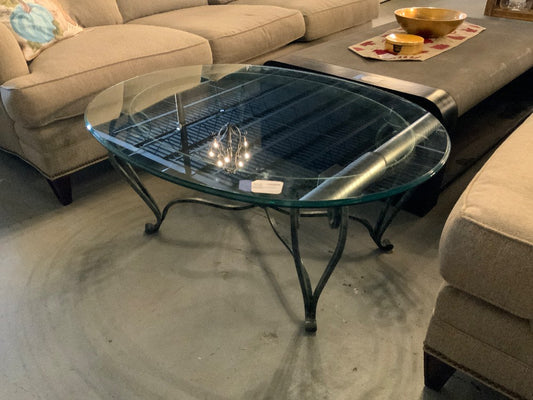 Wrought Iron Oval Shaped Coffee Table|287948