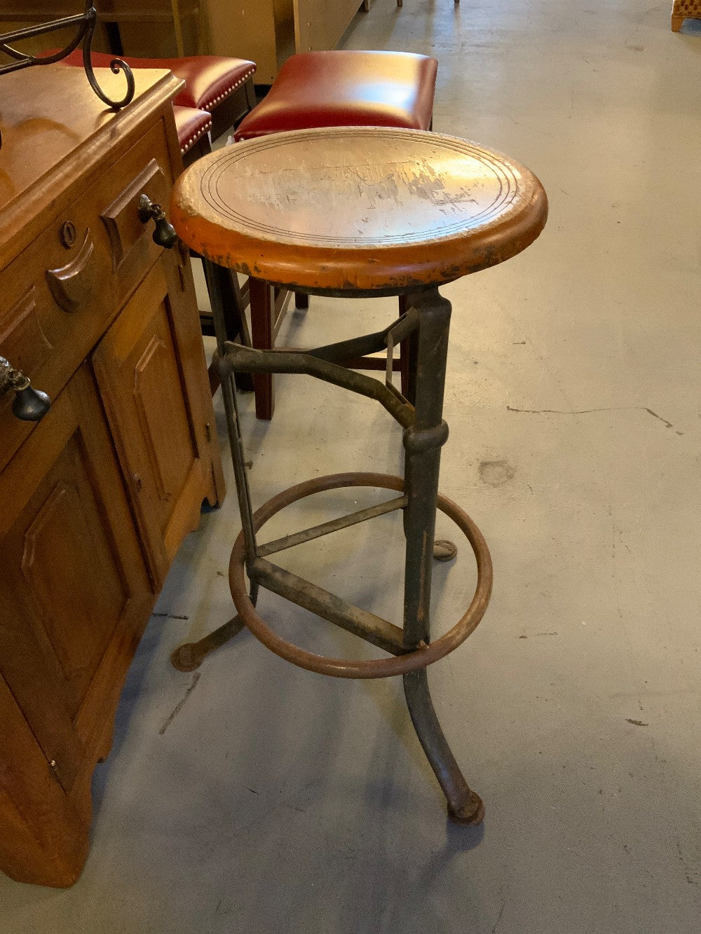 Wood/Wrought Iron Barstool|287952