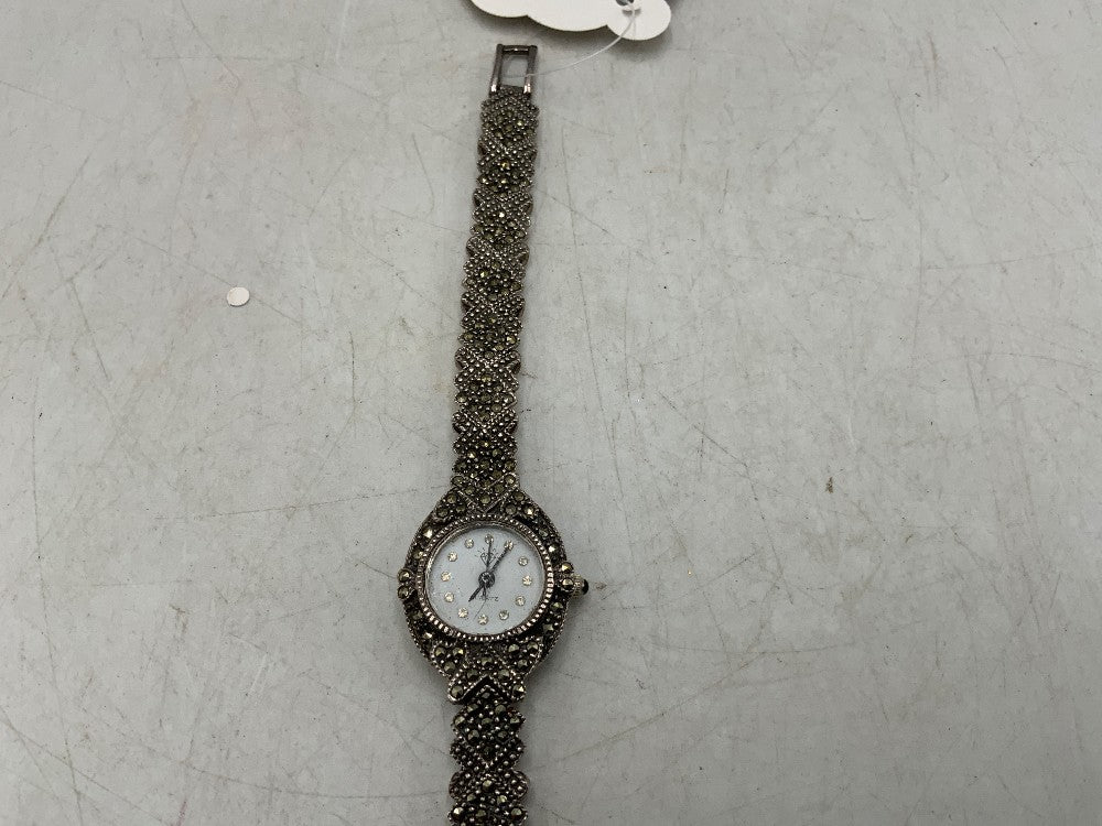 Sparkling Watch|288069