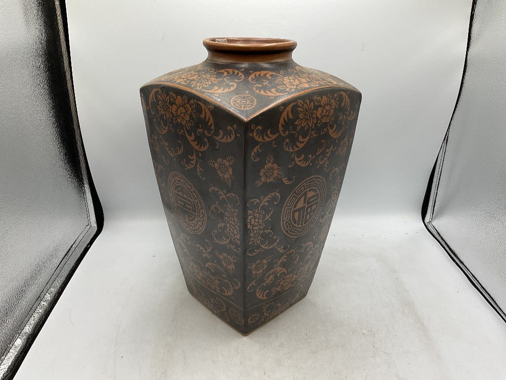 Lg Brown Vase|288657
