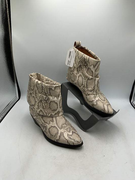 NEW Zodiac Boots sz 7|288869