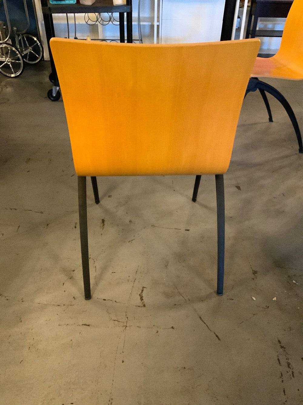 Modern Style Wooden Chair|289116