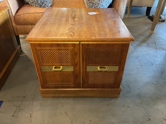 End Table AS IS|289159