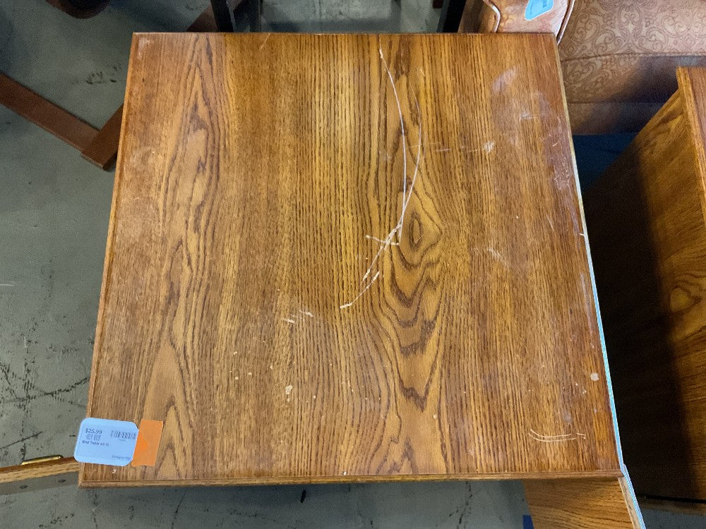 End Table AS IS|289166