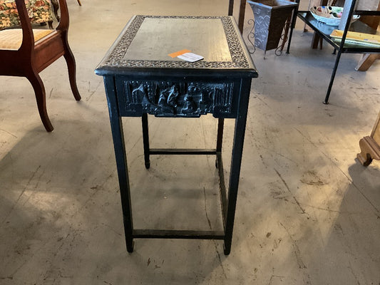 Dark Wood Carved Accent Table|289169