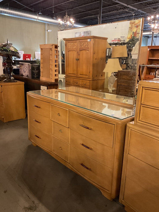 MCM Kroehler Dresser w Mirror|289214