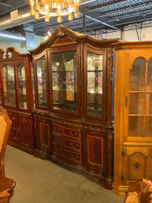 Large Ornate China Hutch AS IS|289311
