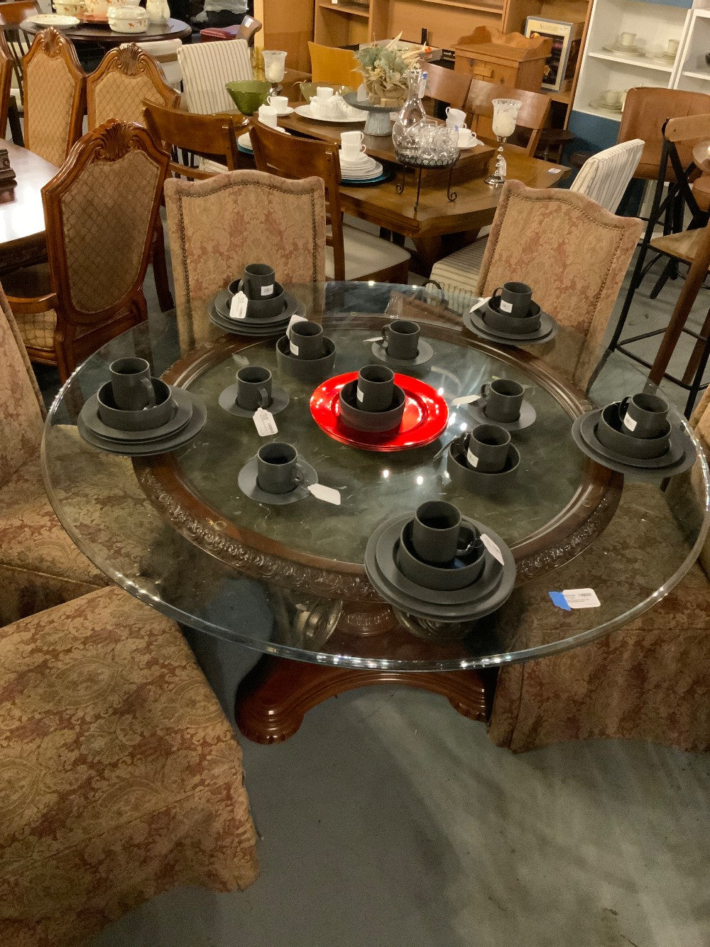 Glass Pedestal Table w/ 5 Upholstered Chairs|289367