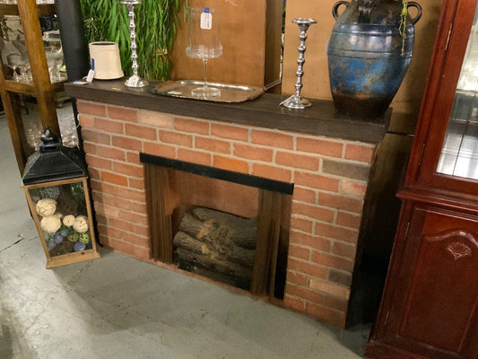 Fireplace w/ Fiberglass Bricks + Wood Top|289369