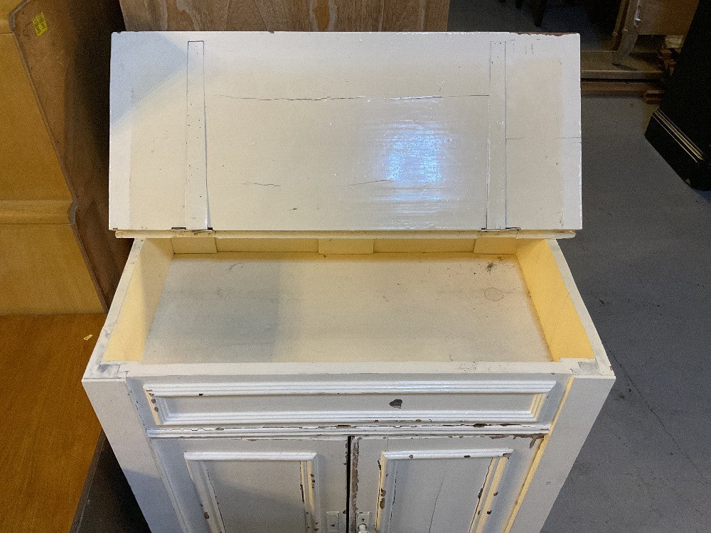 Distressed Washstand|289458