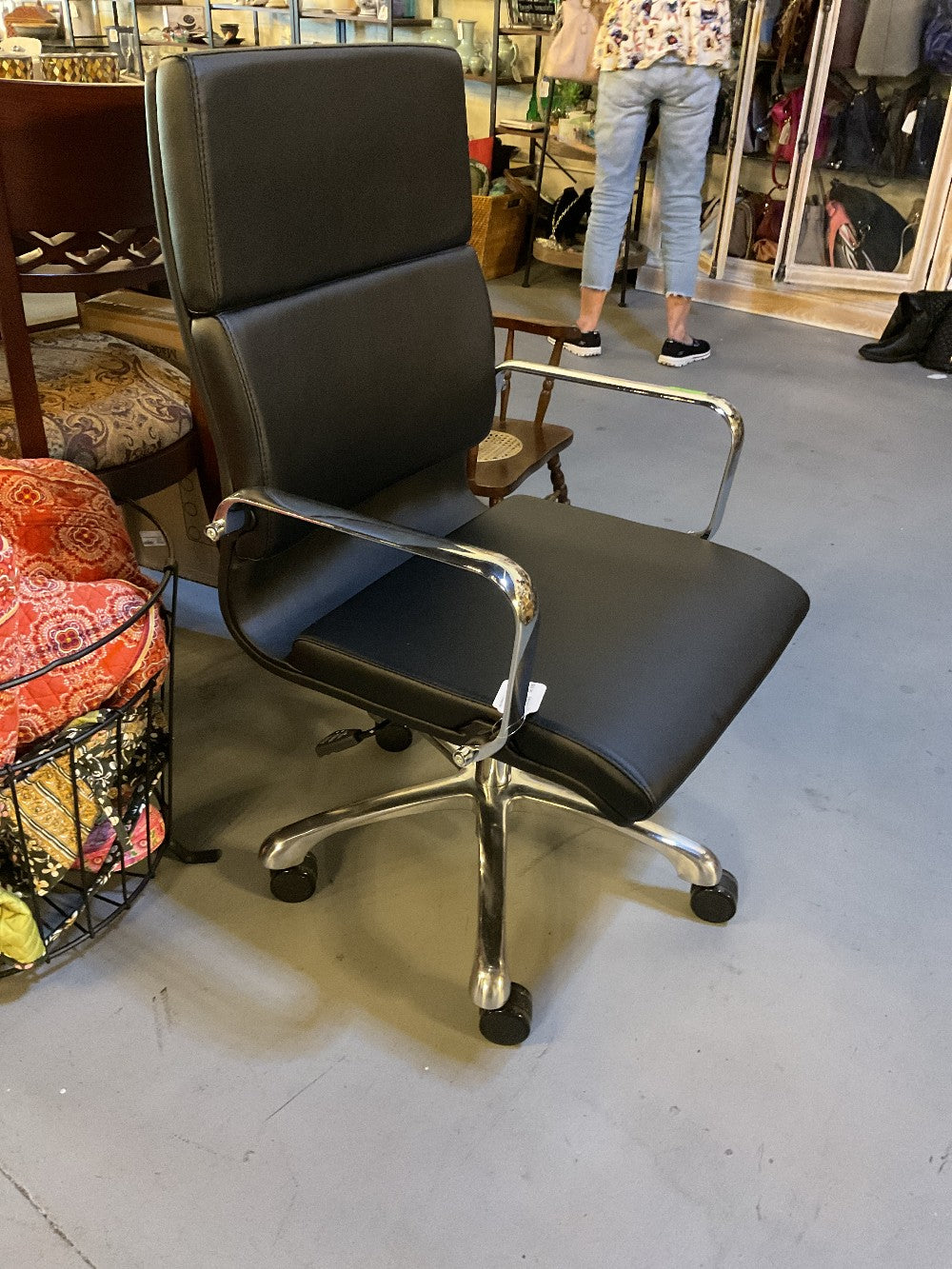 NEW Black Office Chair|289506