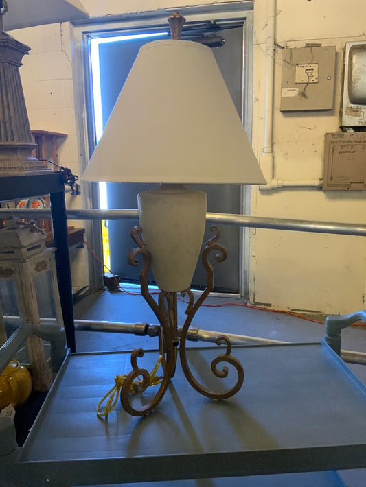 Large Lamp|289534