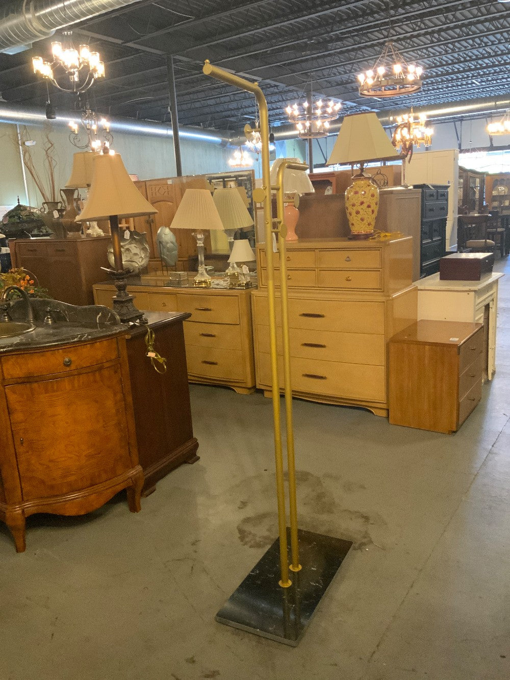 Gold Clothes Rack w/ Marble Base|289555